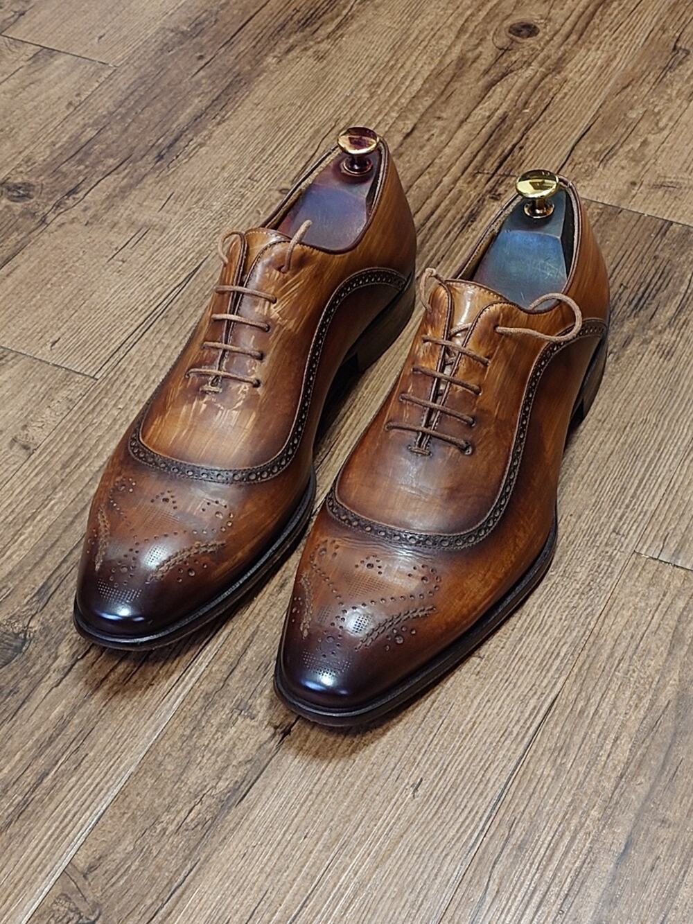 Mezlan Men’s Wingtips Oxford 11M Brown Burnished Leather Dress Shoe